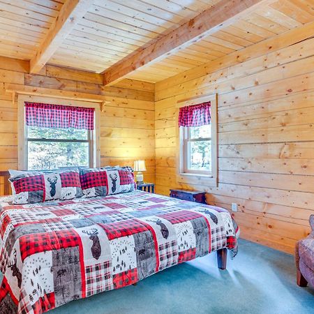 Secluded Black Hawk Log Cabin With Fire Pit! Buitenkant foto