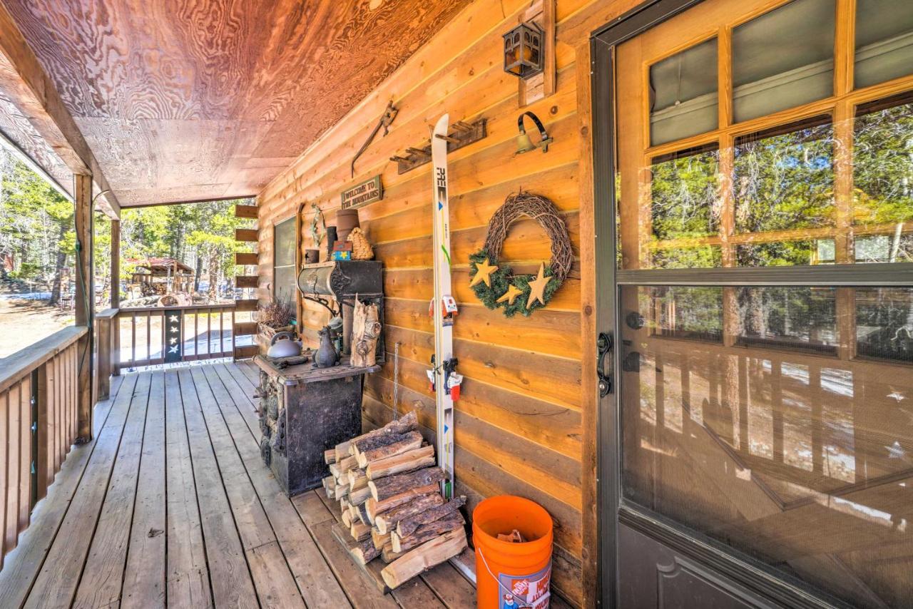 Secluded Black Hawk Log Cabin With Fire Pit! Buitenkant foto