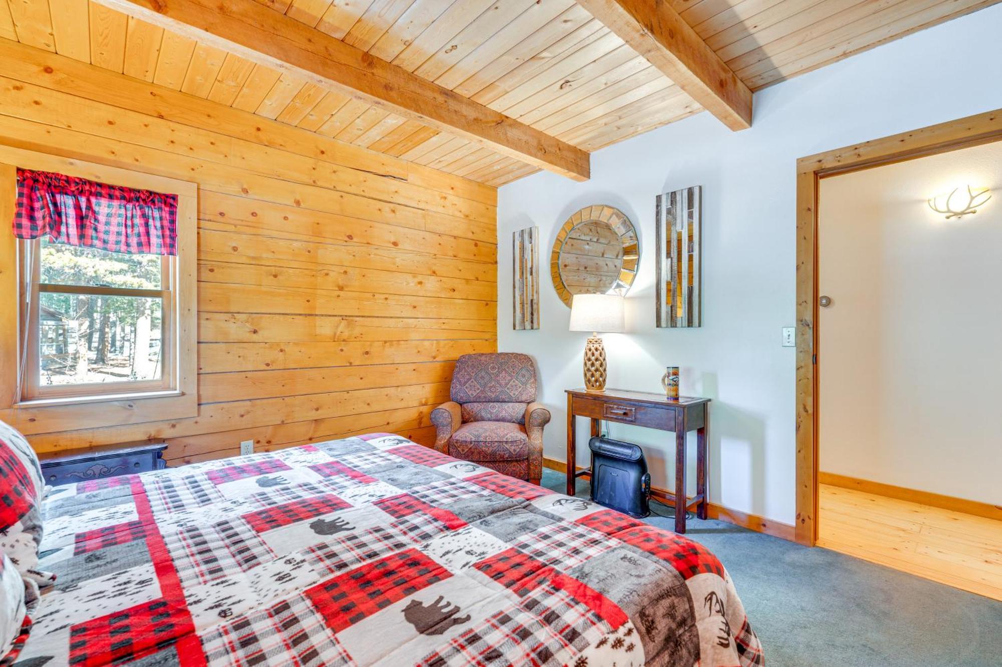 Secluded Black Hawk Log Cabin With Fire Pit! Buitenkant foto